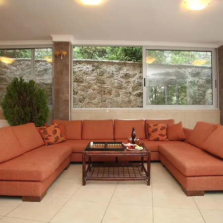 Pegasos Hotel Nikiana